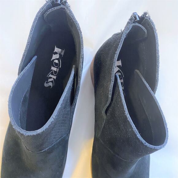KORKS Black Suede Maldon Bootie 6M - Picture 7 of 11